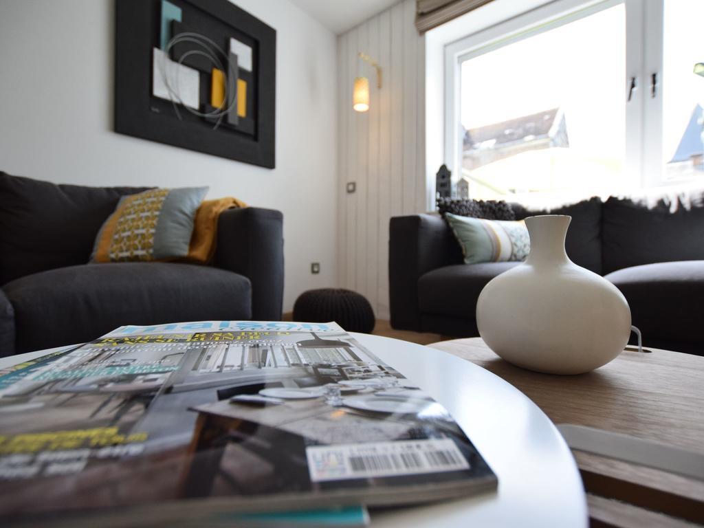 Modern Holiday Home In Bastogne With Fenced Garden Buitenkant foto
